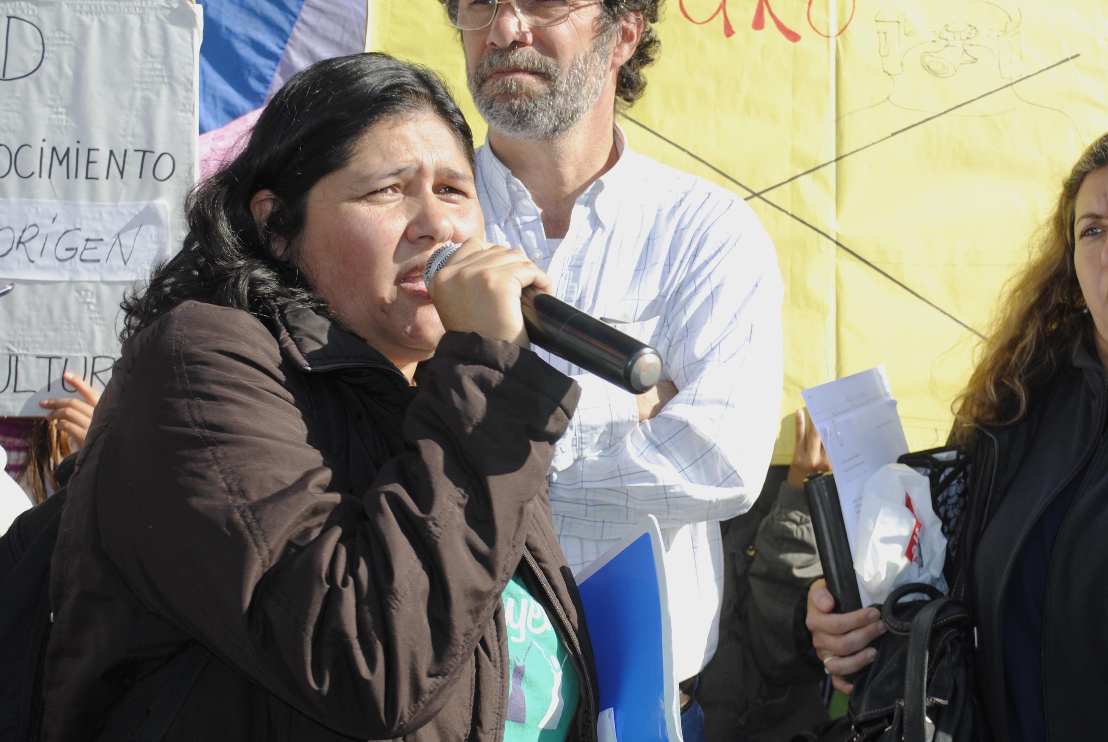 ATE y AMSAFE Rosario se manifestaron frente al Ministerio de Educación