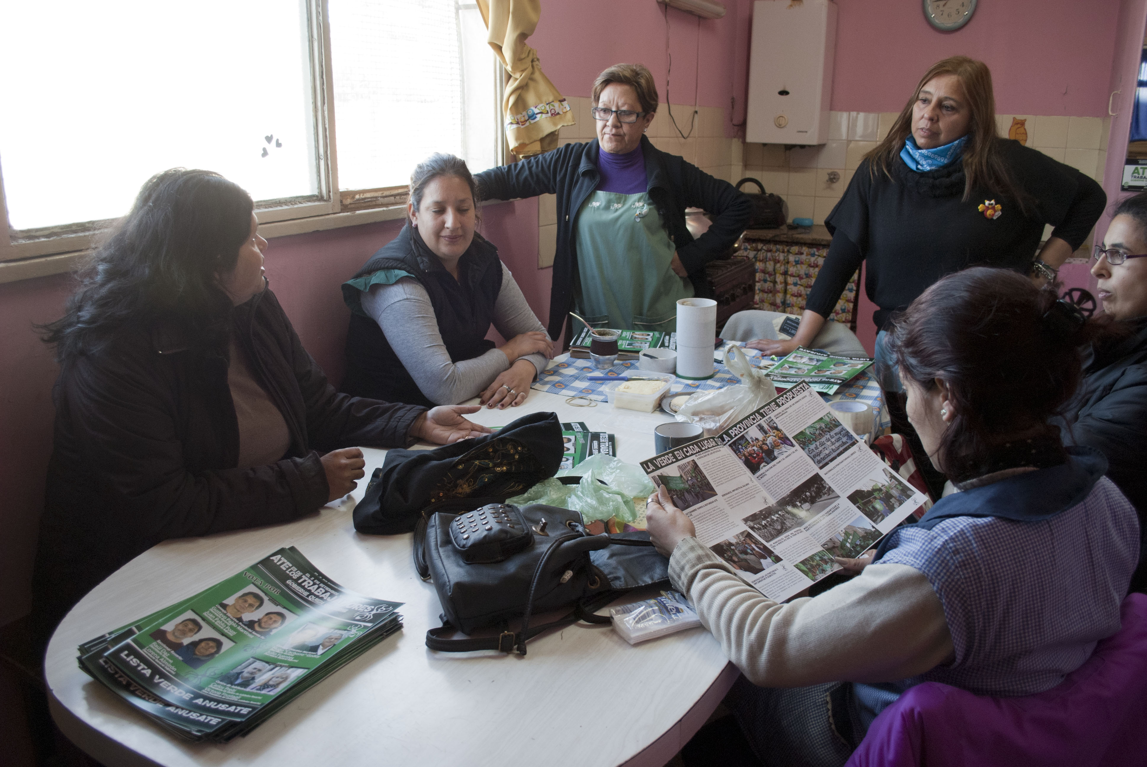 La Verde ANUSATE de recorrida y junto a los trabajadores