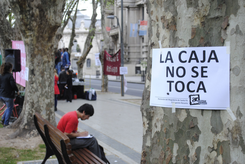 Manifestación contra el ajuste previsional