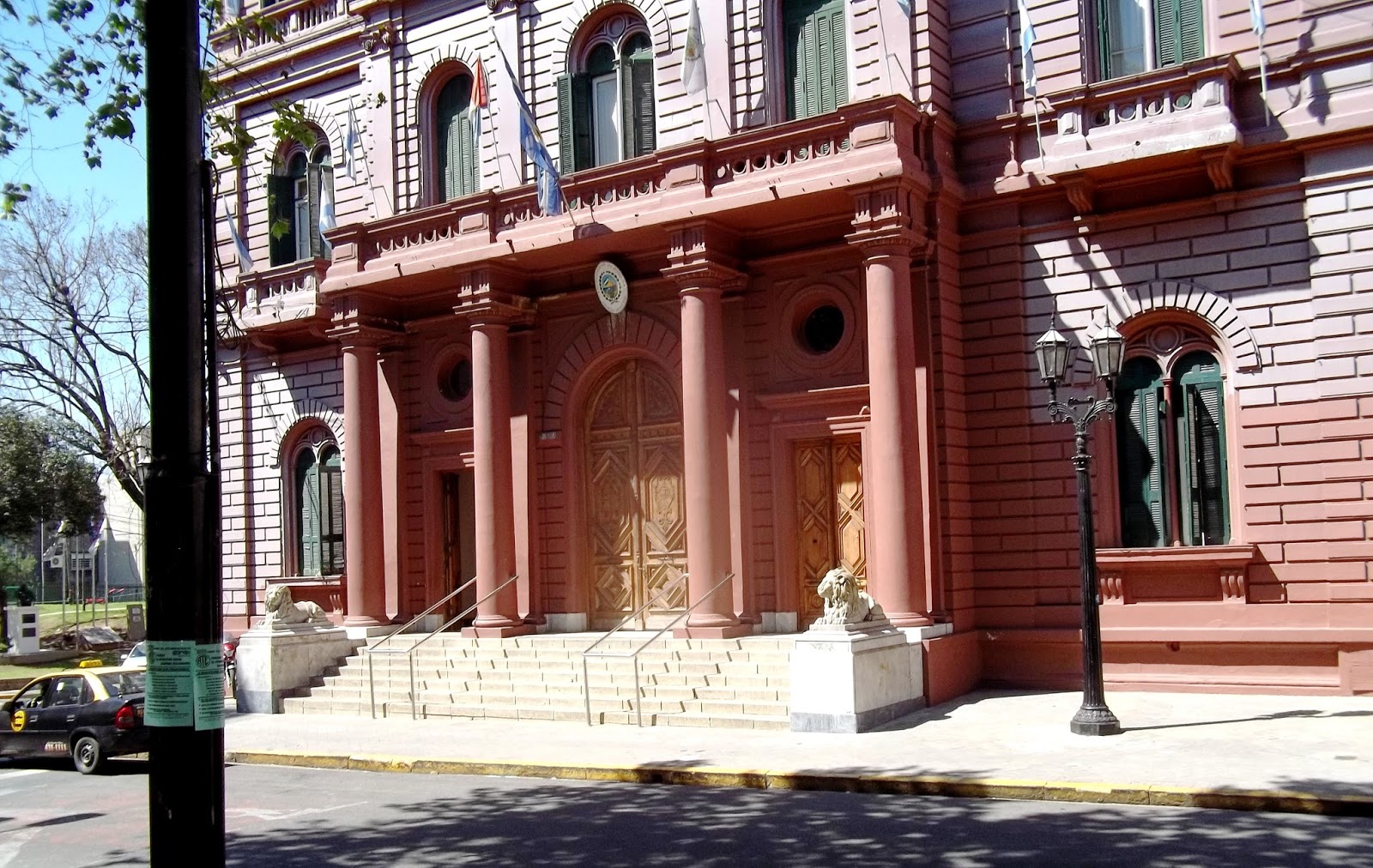 SPV: Trabajadores convocan a asamblea frente a la Municipalidad