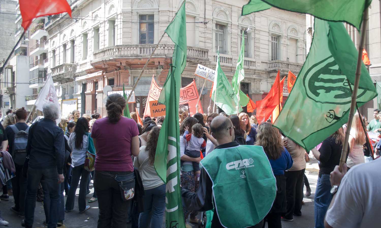 APS: Asamblea contra la precarización – Martes 10/11 a las 10:00 en ATE Rosario