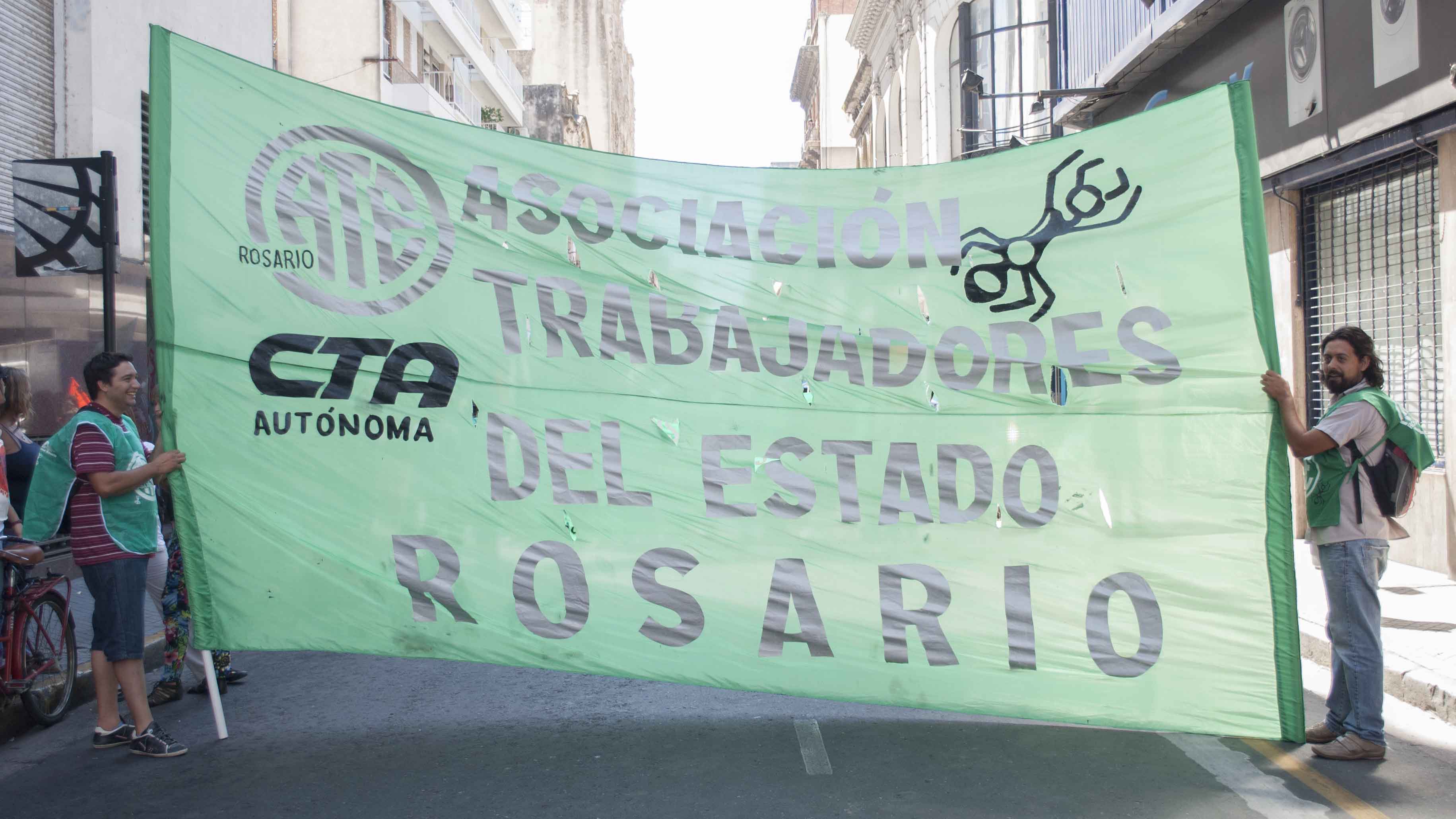 Ante el llamado a paritarias, ningún trabajador por debajo de los $16.000