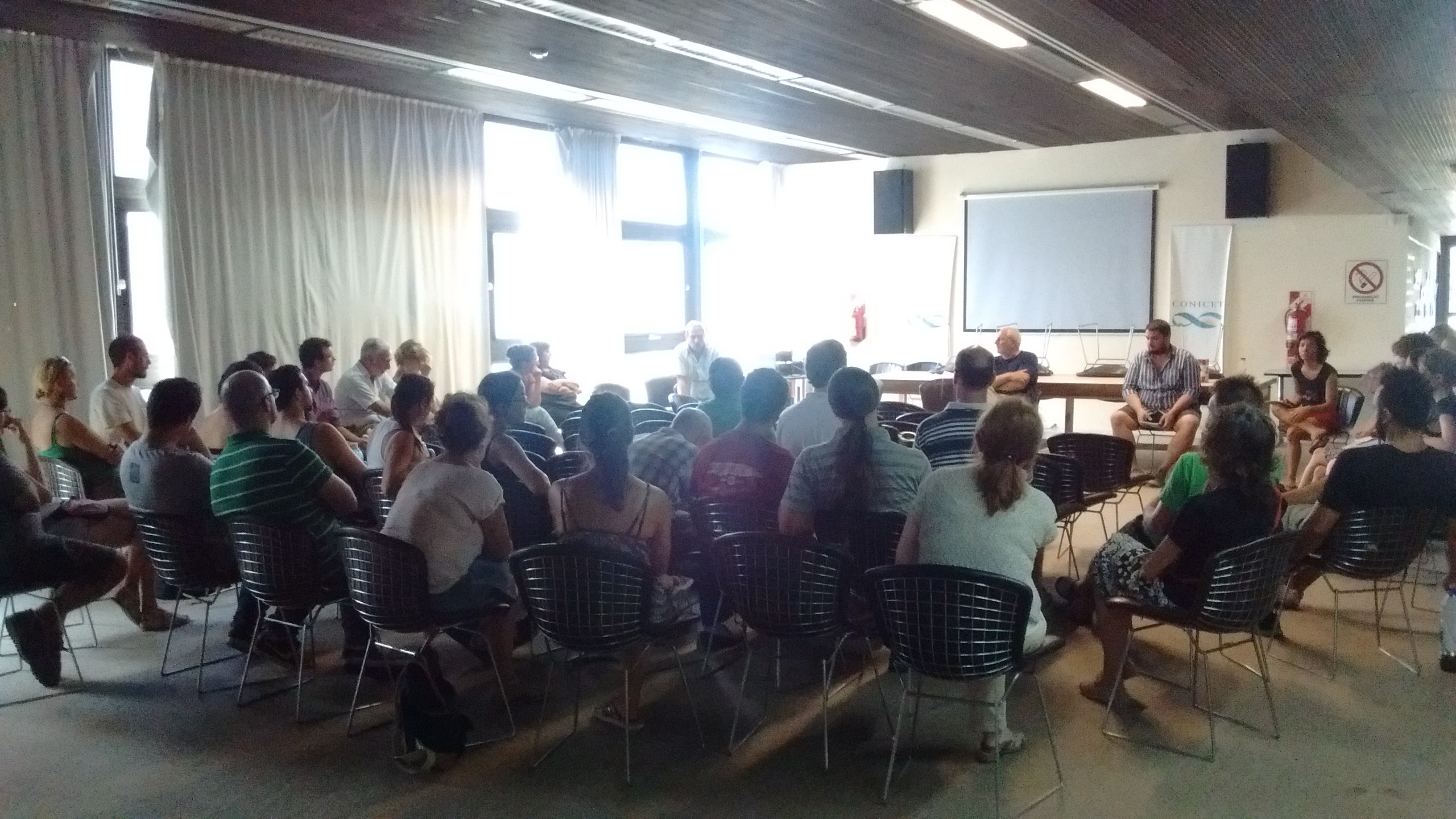 CONICET: Trabajadores movilizados y en asamblea permanente